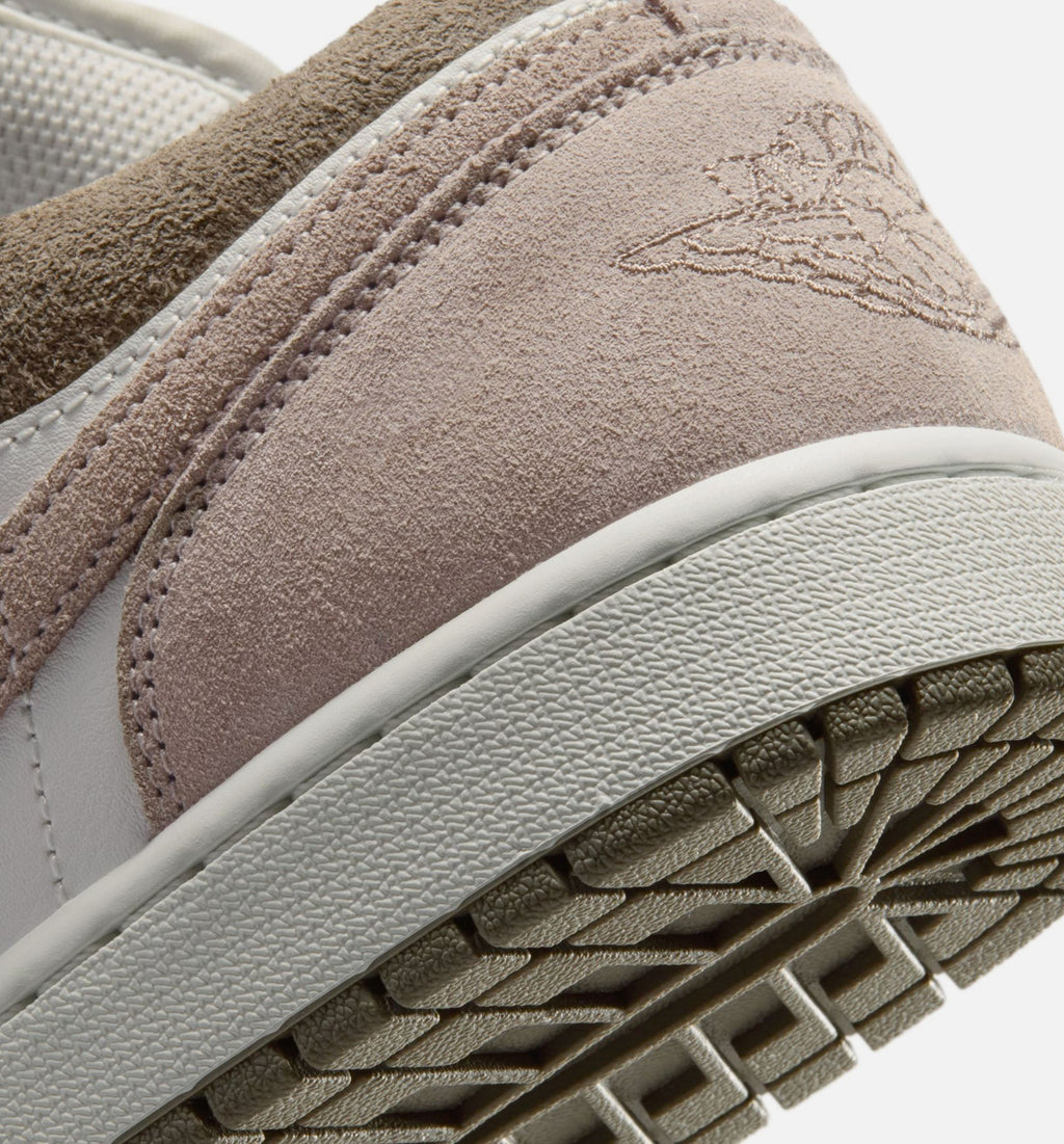 Air Jordan 1 Low – Men's Lifestyle Shoe in Olive Grey/Enigma Stone/Summit White